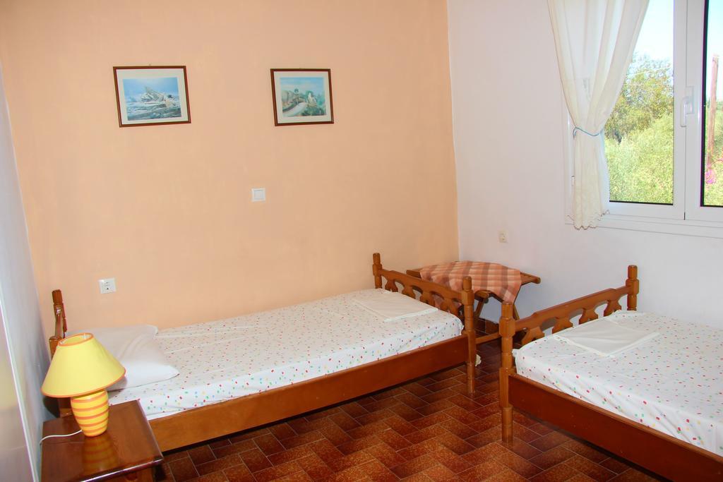 Eleni Houses Kompoi Luaran gambar